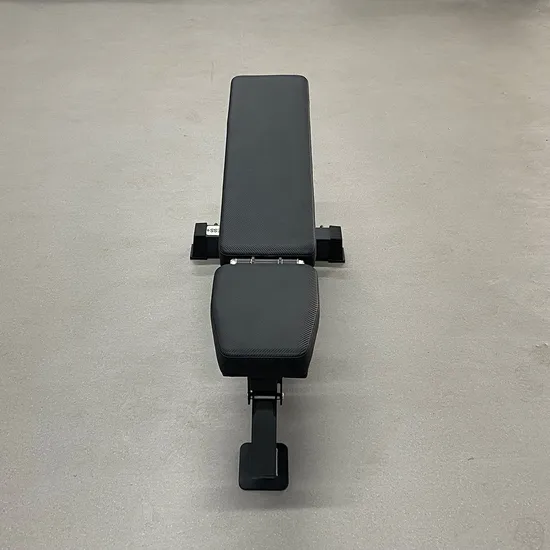 Banco de pesas plegable para gimnasios domésticos compactos
